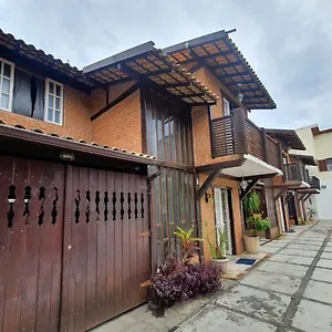 Casa Duplex Com 3 Quartos Há 700m Da Casa de Férias Cabo Frio