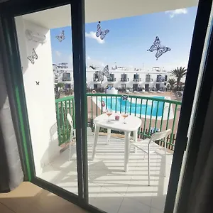 https://casa-gian-2.in-canary-islands.com
